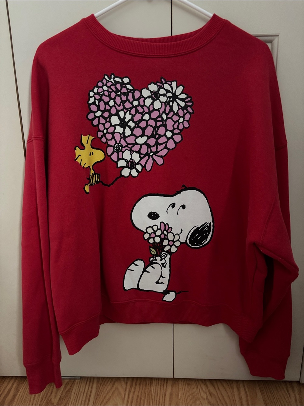 Macy's Red Snoopy & Woodstock Floral Heart Crewneck Sweatshirt